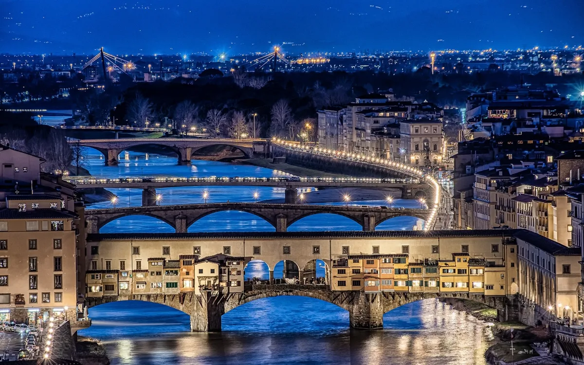 Florence Nightlife Guide: Where to Go at Night
