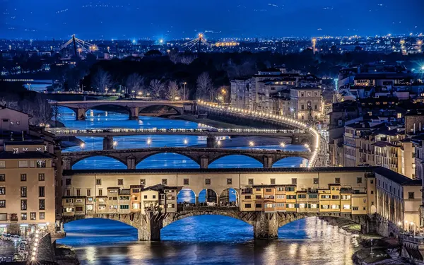 Florence Nightlife Guide: Where to Go at Night