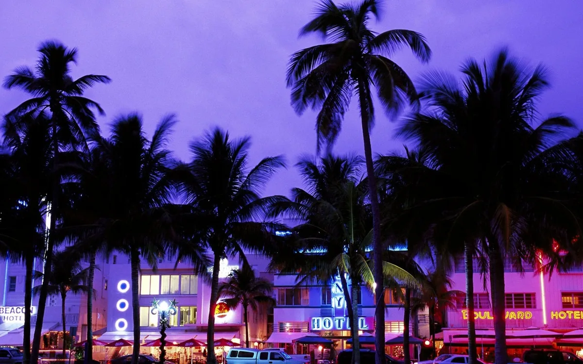 South Beach Miami: The Ultimate Guide