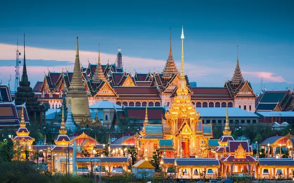Grand Palace: Bangkok’s Most Iconic Landmark