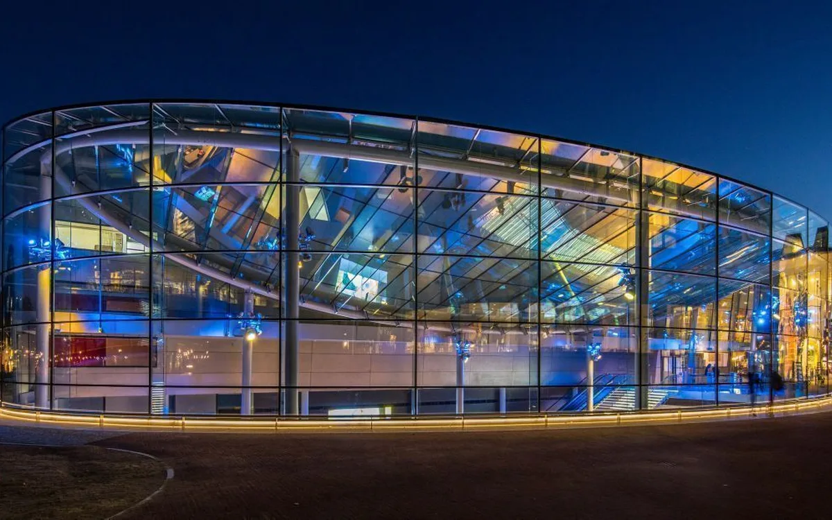 Van Gogh Museum: Art and Identity in Amsterdam