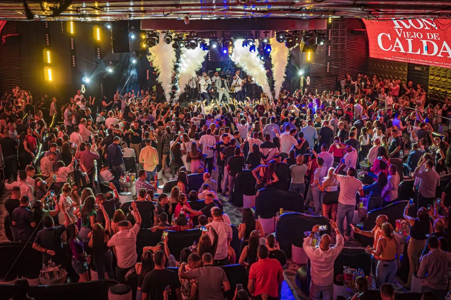 Cali Nightlife: Salsa, Bars and Local Experiences